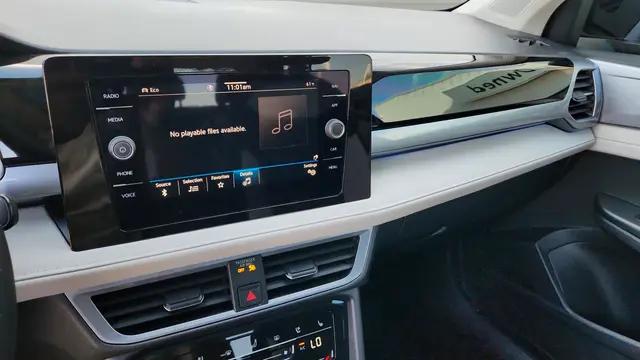2025 Volkswagen Taos 1.5T SEL