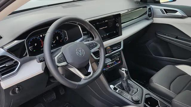 2025 Volkswagen Taos 1.5T SEL