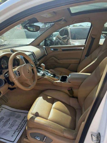 2012 Porsche Cayenne S
