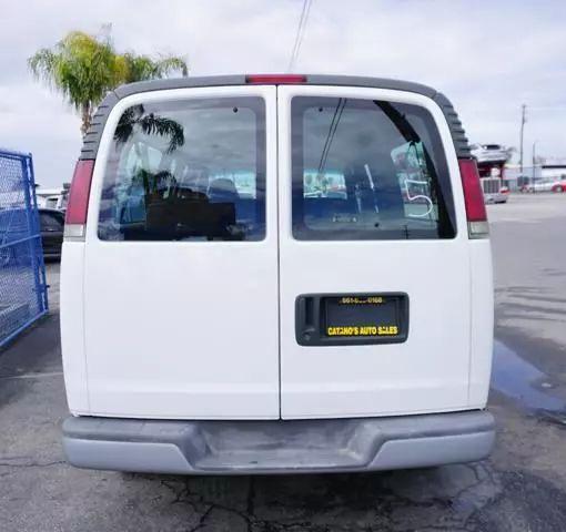 2002 Chevrolet Express Van