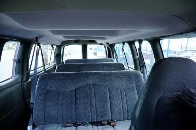 2002 Chevrolet Express Van