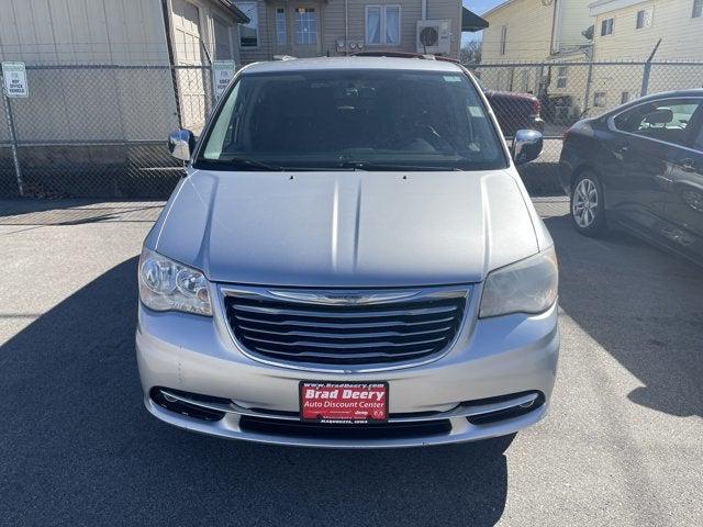 2012 Chrysler Town and Country Touring-L