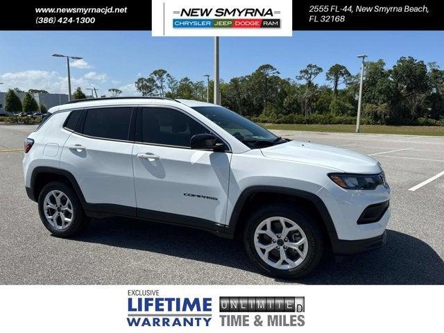 2025 Jeep Compass COMPASS LATITUDE 4X4