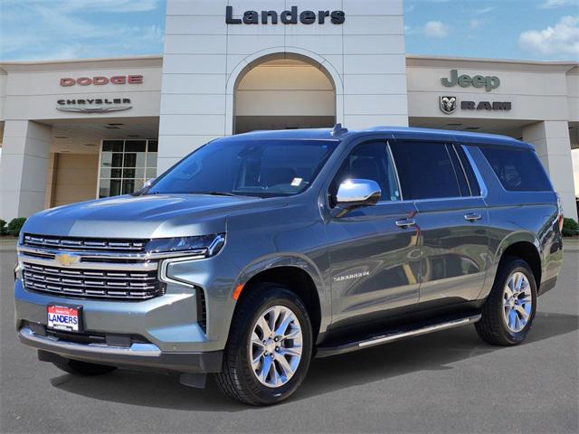 2023 Chevrolet Suburban 2WD Premier