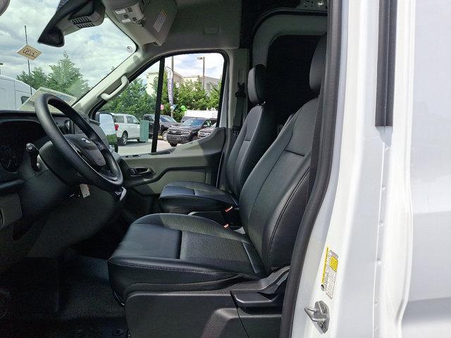 2025 Ford Transit Cargo Van T-250 148 Med Rf 9070 GVWR RWD