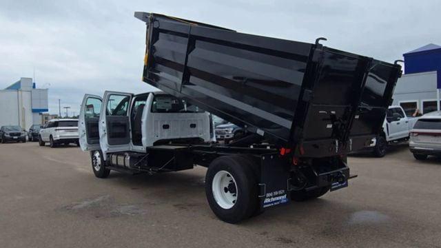 2025 Ford F-650 Base