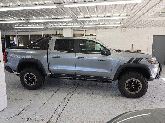 2023 Chevrolet Colorado 4WD Crew Cab Short Box ZR2