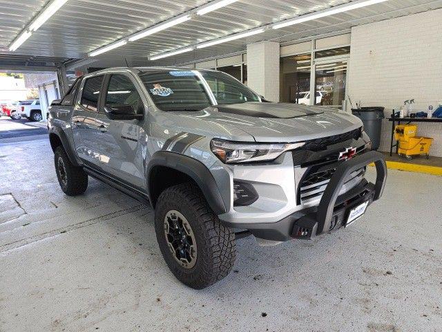 2023 Chevrolet Colorado 4WD Crew Cab Short Box ZR2