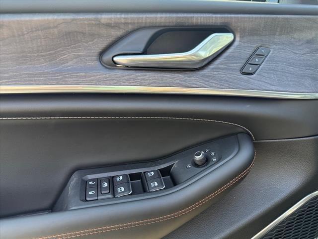 2025 Jeep Grand Cherokee L Overland 4x4