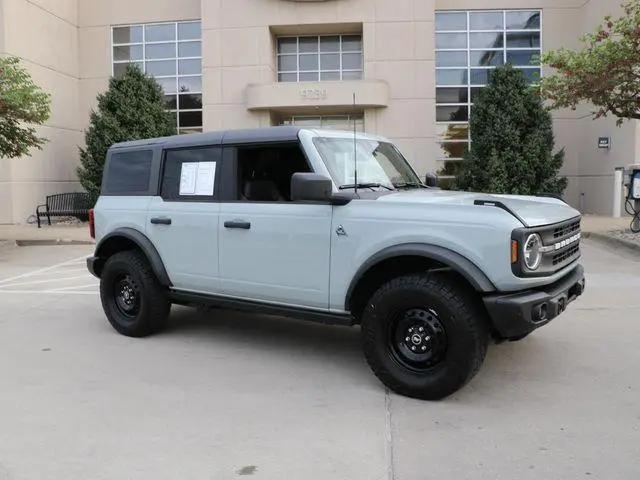 2022 Ford Bronco Black Diamond for sale in Overland Park, KS