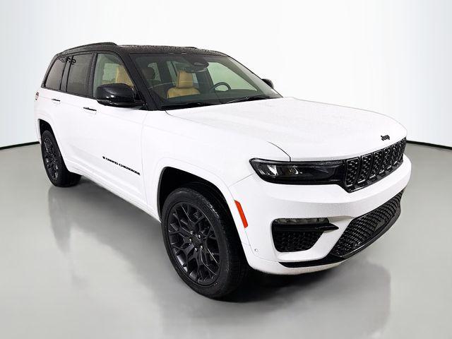 2025 Jeep Grand Cherokee GRAND CHEROKEE SUMMIT 4X4