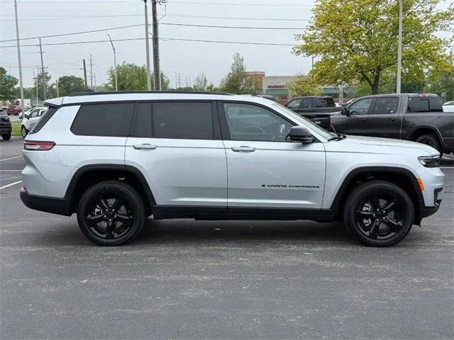 2025 Jeep Grand Cherokee GRAND CHEROKEE L ALTITUDE X 4X4 2025 Jeep Grand Cherokee GRAND CHEROKEE L ALTITUDE X 4X4