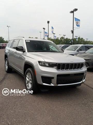 2025 Jeep Grand Cherokee GRAND CHEROKEE L LAREDO X 4X4