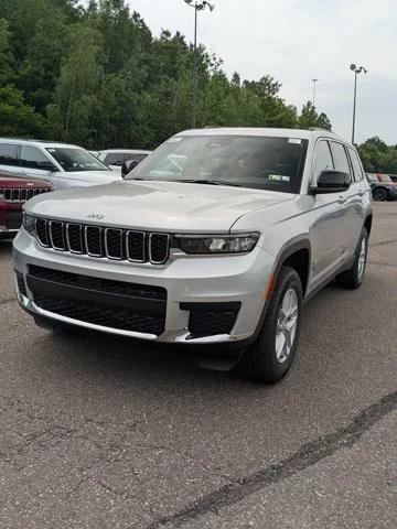2025 Jeep Grand Cherokee GRAND CHEROKEE L LAREDO X 4X4