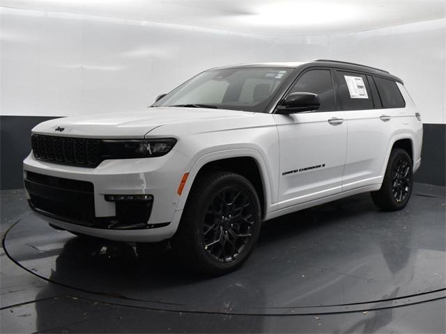 2025 Jeep Grand Cherokee GRAND CHEROKEE L SUMMIT 4X4