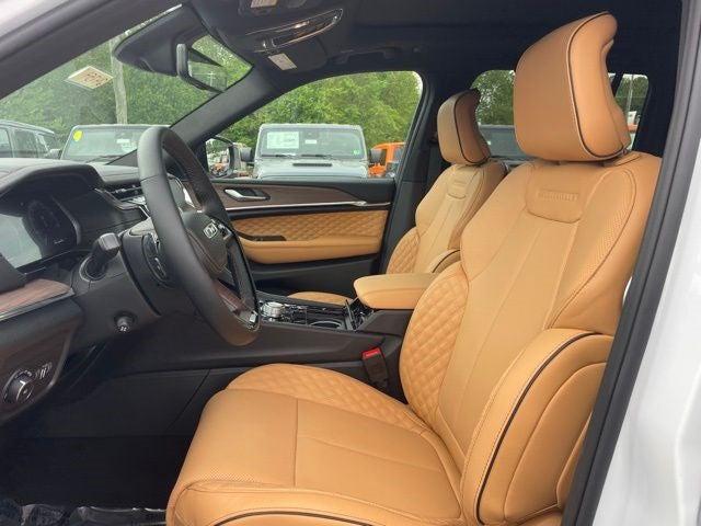 2025 Jeep Grand Cherokee GRAND CHEROKEE SUMMIT 4X4