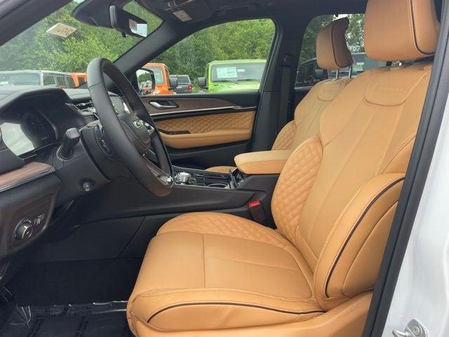 2025 Jeep Grand Cherokee GRAND CHEROKEE SUMMIT 4X4