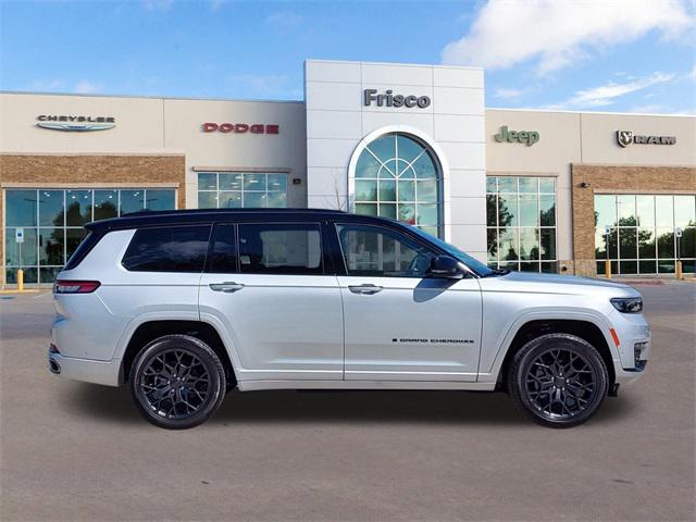 2025 Jeep Grand Cherokee GRAND CHEROKEE L SUMMIT 4X4