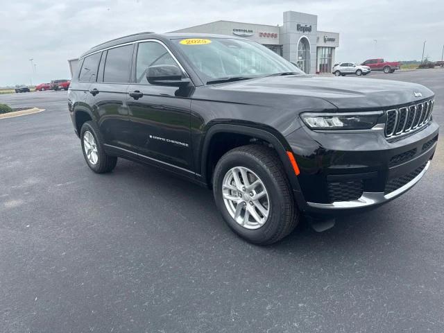 2025 Jeep Grand Cherokee GRAND CHEROKEE L LAREDO 4X2