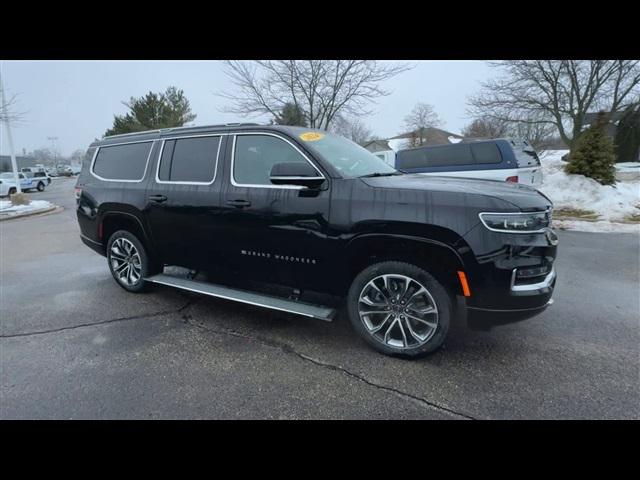 2025 Jeep Grand Cherokee GRAND CHEROKEE L LAREDO X 4X4