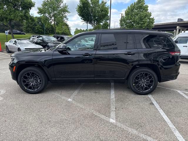 2025 Jeep Grand Cherokee GRAND CHEROKEE L SUMMIT RESERVE 4X4