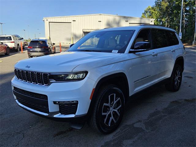 2025 Jeep Grand Cherokee GRAND CHEROKEE L LIMITED 4X2 2025 Jeep Grand Cherokee GRAND CHEROKEE L LIMITED 4X2