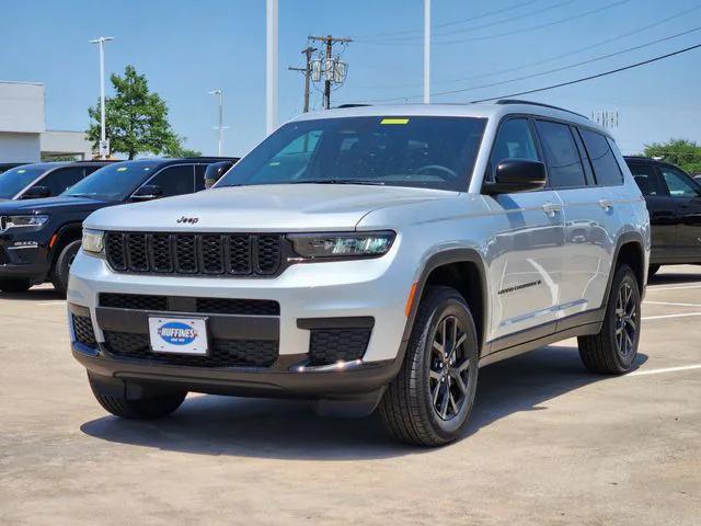 2025 Jeep Grand Cherokee GRAND CHEROKEE L ALTITUDE X 4X4