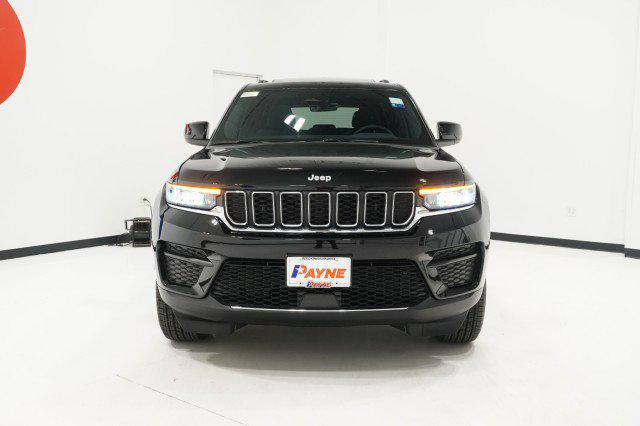 2025 Jeep Grand Cherokee GRAND CHEROKEE LAREDO X 4X2