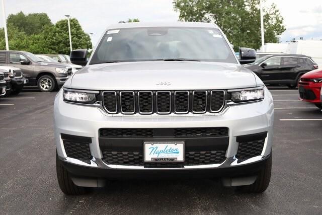 2025 Jeep Grand Cherokee GRAND CHEROKEE L LAREDO X 4X4