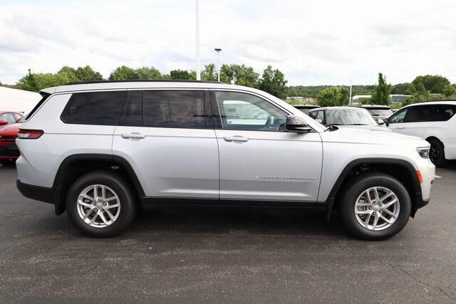 2025 Jeep Grand Cherokee GRAND CHEROKEE L LAREDO X 4X4