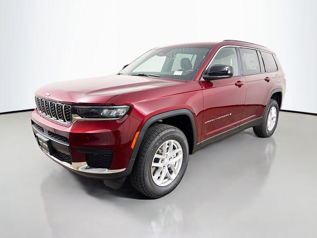 2025 Jeep Grand Cherokee GRAND CHEROKEE L LAREDO X 4X4