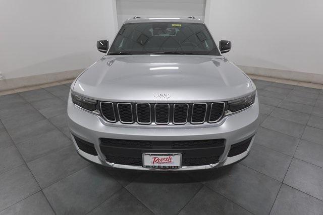 2025 Jeep Grand Cherokee GRAND CHEROKEE L LAREDO X 4X4