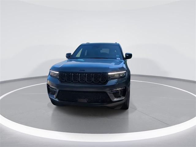 2025 Jeep Grand Cherokee GRAND CHEROKEE SUMMIT RESERVE 4X4
