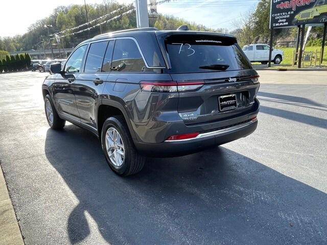 2025 Jeep Grand Cherokee GRAND CHEROKEE LAREDO X 4X4