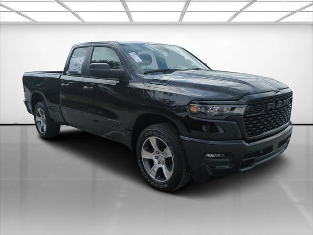 2025 RAM Ram 1500 RAM 1500 TRADESMAN QUAD CAB 4X2 64 BOX