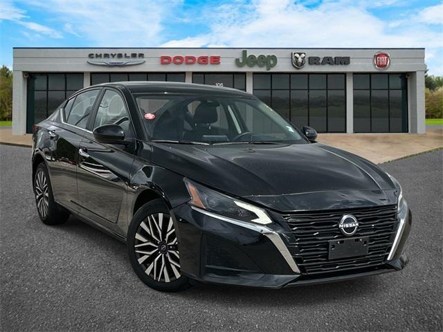 2023 Nissan Altima SV Intelligent AWD