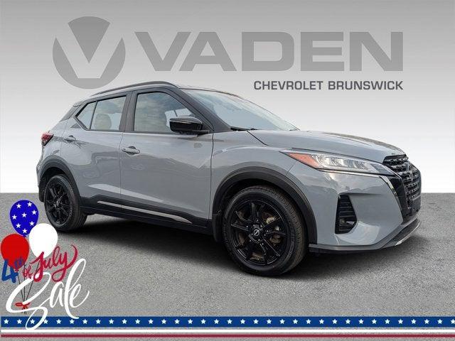 2023 Nissan Kicks SR Xtronic CVT