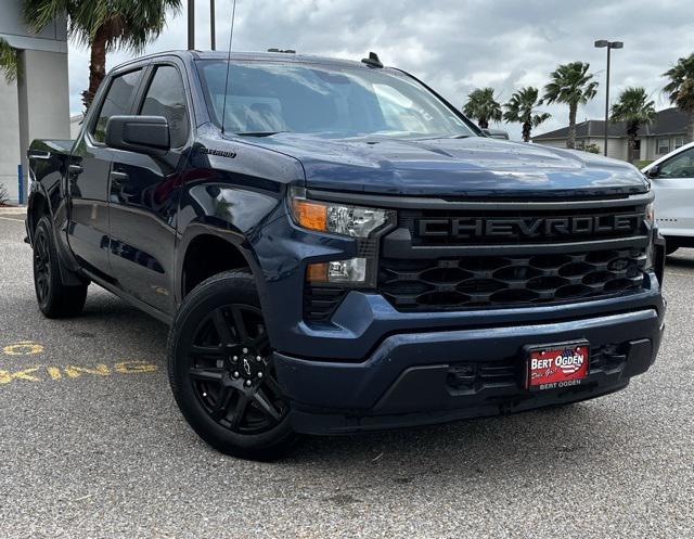 2022 Chevrolet Silverado 1500 2WD Crew Cab Short Bed Custom