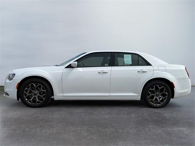 2016 Chrysler 300 300S