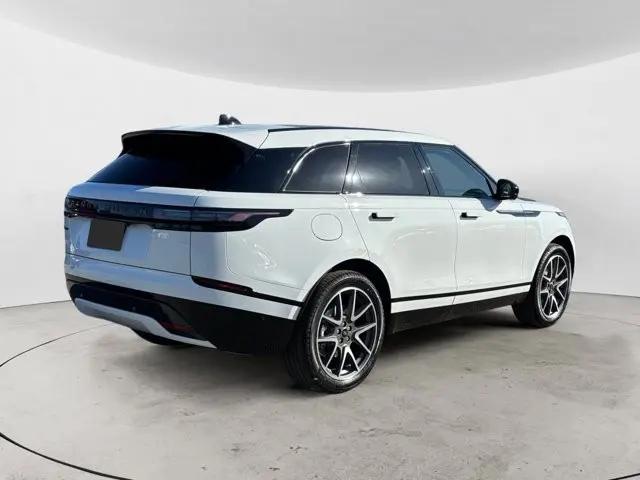 2026 Land Rover Range Rover Velar P250 Dynamic SE