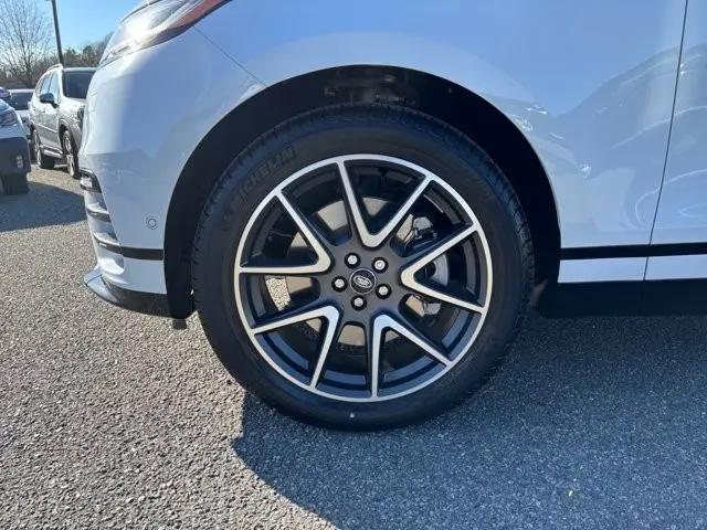 2026 Land Rover Range Rover Velar P250 Dynamic SE