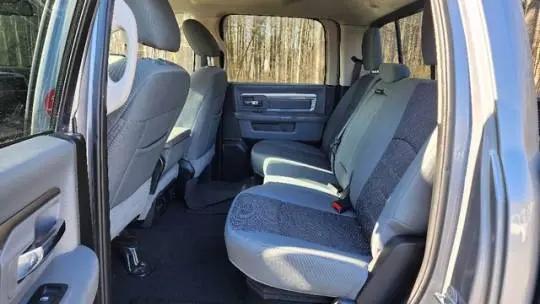 2019 Ram 1500 Classic Big Horn Crew Cab 4x4 6'4" Box