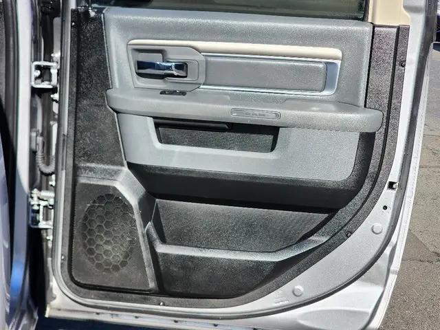 2019 Ram 1500 Classic Big Horn Crew Cab 4x4 6'4" Box