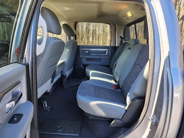 2019 Ram 1500 Classic Big Horn Crew Cab 4x4 6'4" Box