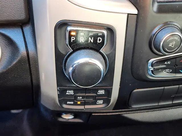 2019 Ram 1500 Classic Big Horn Crew Cab 4x4 6'4" Box