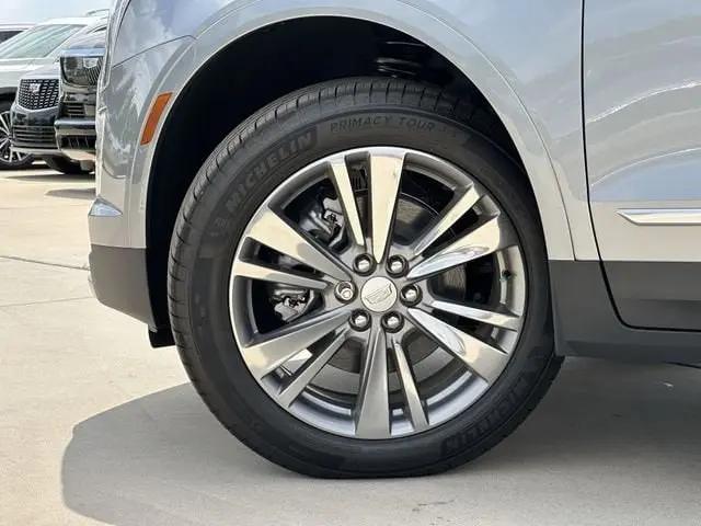 2025 Cadillac XT5 FWD Premium Luxury