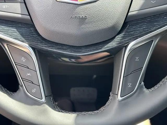 2025 Cadillac XT5 FWD Premium Luxury