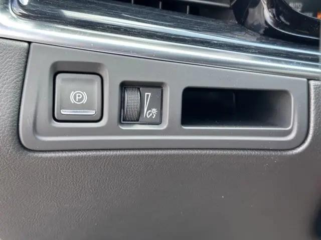 2025 Cadillac XT5 FWD Premium Luxury