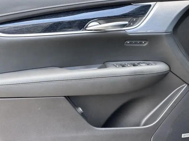 2025 Cadillac XT5 FWD Premium Luxury