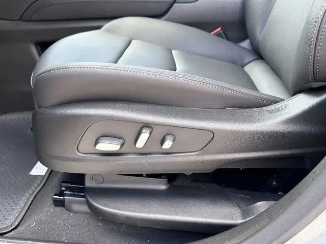 2025 Cadillac XT5 FWD Premium Luxury